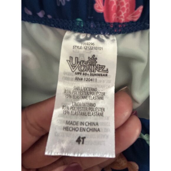 Toddler Girls Purple Rash Guard Set With Skirt & Hat Sea Turtle Print - Picture 8 of 12